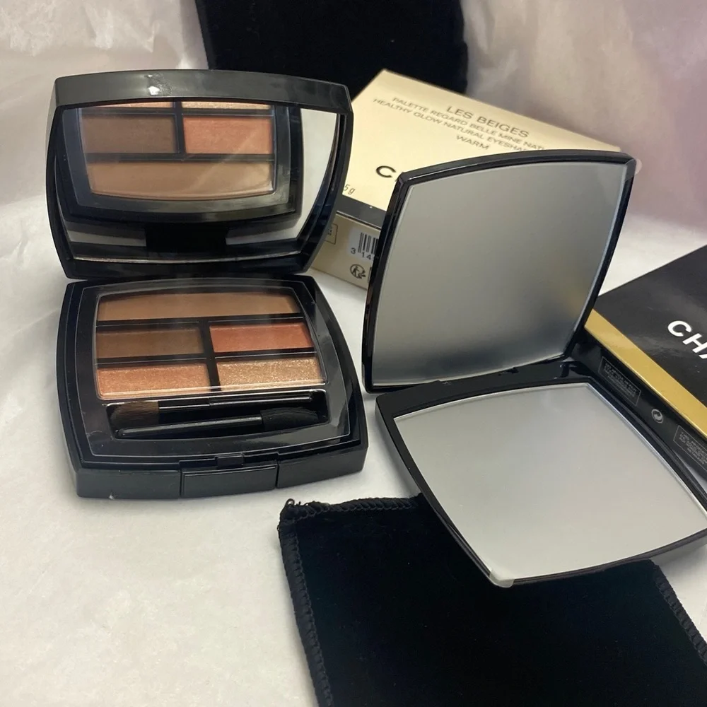 CHANEL Les Beiges—WARM Natural Eyeshadow and Mirror Set
